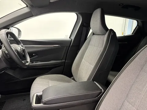 YB74LHZ Renault Megane E-Tech EV60 160kW Techno Comfort Range 60kWh 5dr Auto Thumbnail #13