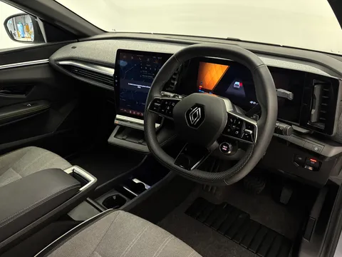 YB74LHZ Renault Megane E-Tech EV60 160kW Techno Comfort Range 60kWh 5dr Auto Thumbnail #18