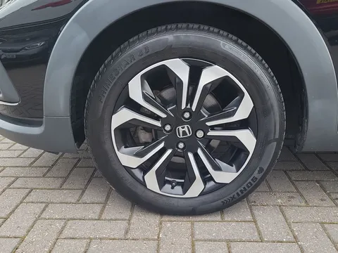 DG21AOH Honda Jazz 1.5 i-MMD Hybrid Crosstar EX 5dr eCVT Thumbnail #10