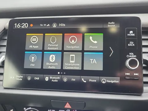 DG21AOH Honda Jazz 1.5 i-MMD Hybrid Crosstar EX 5dr eCVT Thumbnail #16