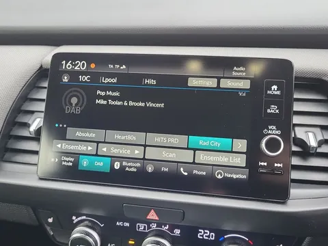 DG21AOH Honda Jazz 1.5 i-MMD Hybrid Crosstar EX 5dr eCVT Thumbnail #17