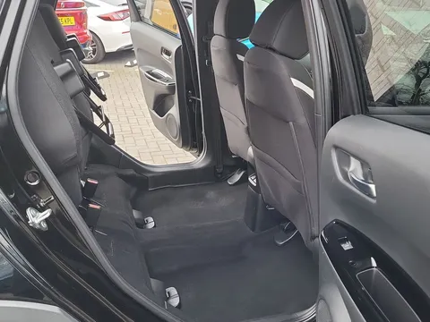 DG21AOH Honda Jazz 1.5 i-MMD Hybrid Crosstar EX 5dr eCVT Thumbnail #29