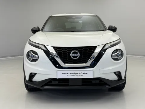 DN72UGG Nissan Juke 1.0 DiG-T 114 Tekna 5dr Thumbnail #4