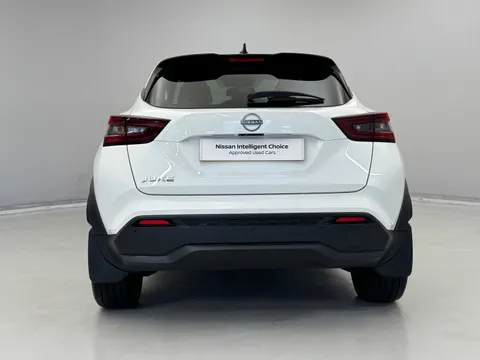 DN72UGG Nissan Juke 1.0 DiG-T 114 Tekna 5dr Thumbnail #8