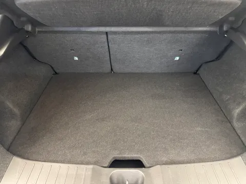 DN72UGG Nissan Juke 1.0 DiG-T 114 Tekna 5dr Thumbnail #11