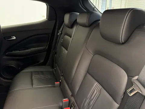 DN72UGG Nissan Juke 1.0 DiG-T 114 Tekna 5dr Thumbnail #12