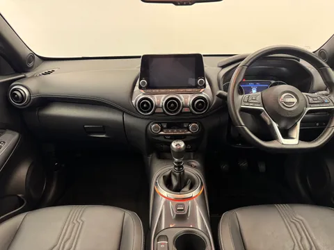 DN72UGG Nissan Juke 1.0 DiG-T 114 Tekna 5dr Thumbnail #3
