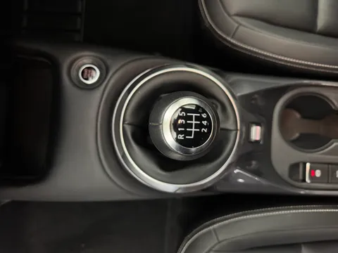 DN72UGG Nissan Juke 1.0 DiG-T 114 Tekna 5dr Thumbnail #16