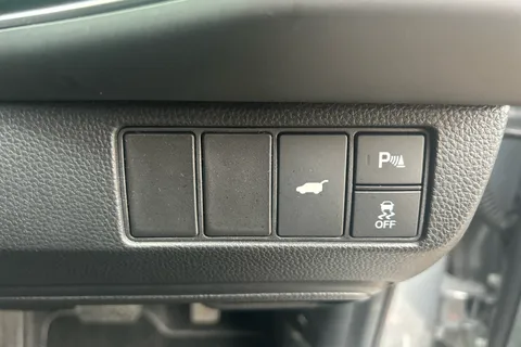 DK75NNH Honda Hr-V 1.5 eHEV Advance 5dr CVT Thumbnail #23