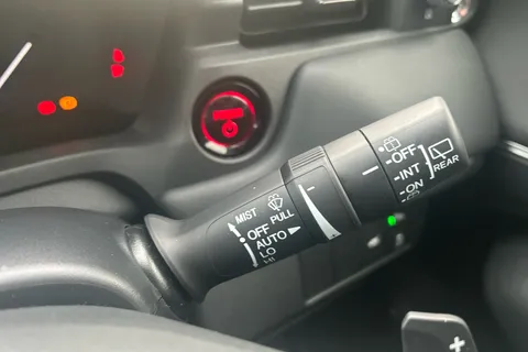 DK75NNH Honda Hr-V 1.5 eHEV Advance 5dr CVT Thumbnail #24