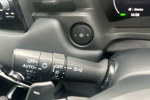 DK75NNH Honda Hr-V 1.5 eHEV Advance 5dr CVT Thumbnail #25