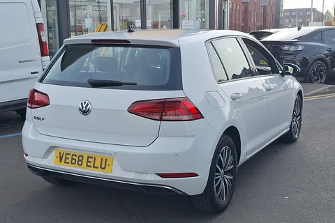 VE68ELU Volkswagen Golf 1.6 TDI SE [Nav] 5dr Thumbnail #23