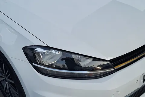 VE68ELU Volkswagen Golf 1.6 TDI SE [Nav] 5dr Thumbnail #14