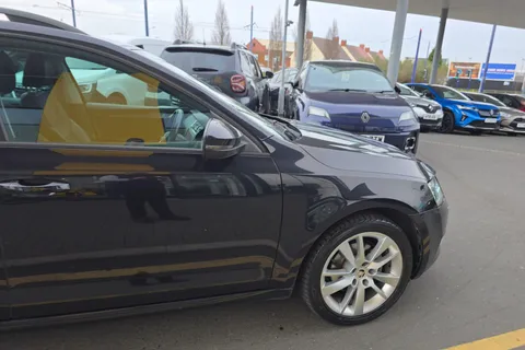 KV17VZB Škoda Octavia 2.0 TDI CR SE L 5dr DSG Thumbnail #19