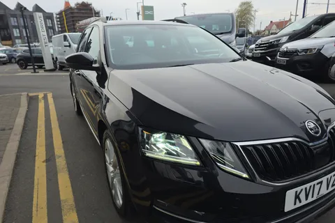 KV17VZB Škoda Octavia 2.0 TDI CR SE L 5dr DSG Thumbnail #20