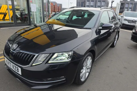 KV17VZB Škoda Octavia 2.0 TDI CR SE L 5dr DSG Thumbnail #22