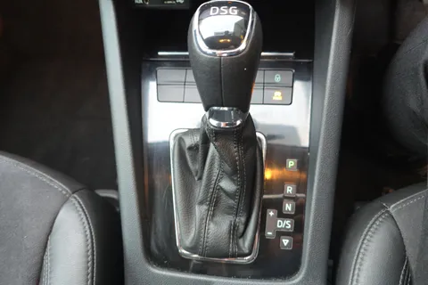 KV17VZB Škoda Octavia 2.0 TDI CR SE L 5dr DSG Thumbnail #32