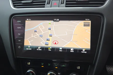 KV17VZB Škoda Octavia 2.0 TDI CR SE L 5dr DSG Thumbnail #35