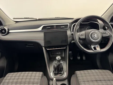 DT23BZX Mg Motor Uk Zs 1.5 VTi-TECH Excite 5dr Thumbnail #10