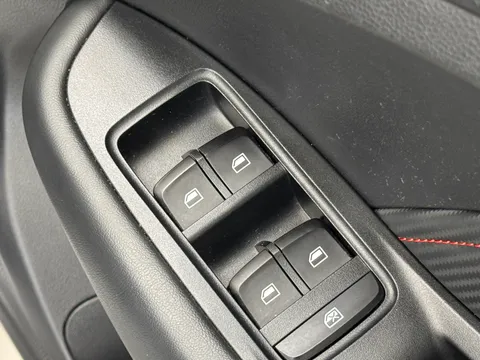 DT23BZX Mg Motor Uk Zs 1.5 VTi-TECH Excite 5dr Thumbnail #17