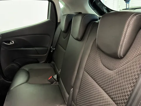 11 of 29 for Renault Clio 0.9 TCE 90 GT Line 5dr