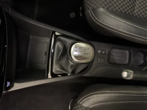 14 of 29 for Renault Clio 0.9 TCE 90 GT Line 5dr