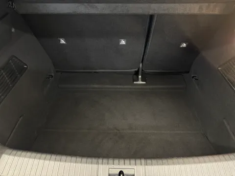 9 of 31 for Renault Megane E-Tech EV60 160kW Launch Edition 60kWh OC 5dr Auto