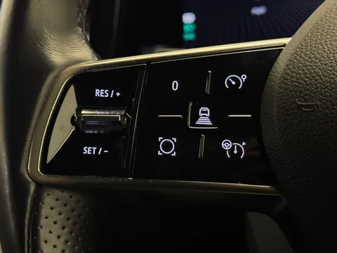 19 of 31 for Renault Megane E-Tech EV60 160kW Launch Edition 60kWh OC 5dr Auto