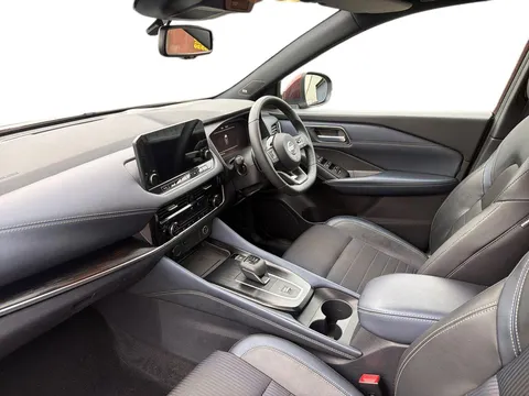 DX22YXA Nissan Qashqai 1.3 DiG-T MH 158 Tekna [Bose] 5dr Xtronic Thumbnail #11