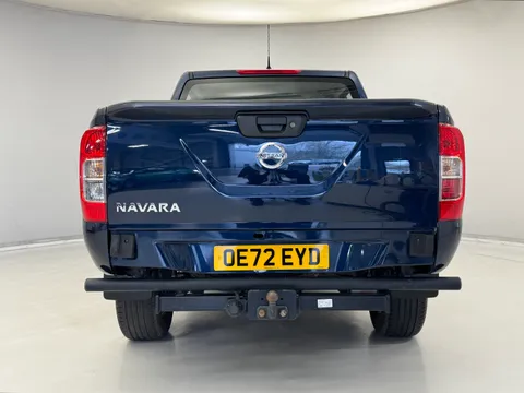 OE72EYD Nissan Navara Double Cab Pick Up Acenta 2.3dCi 163 TT 4WD Thumbnail #8