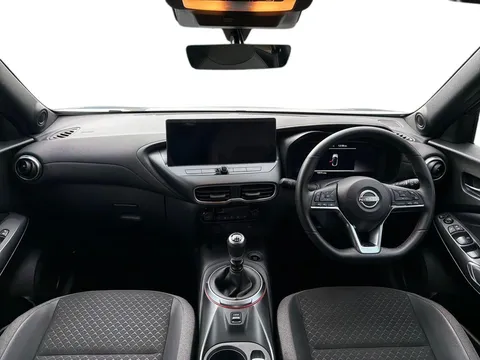 OW74WBT Nissan Juke 1.0 DiG-T N-Connecta 5dr Thumbnail #12