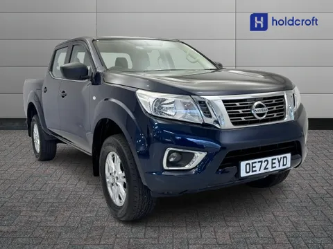OE72EYD Nissan Navara Double Cab Pick Up Acenta 2.3dCi 163 TT 4WD Thumbnail #1