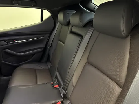 DL72FFD Mazda Mazda3 2.0 e-Skyactiv X MHEV [186] GT Sport 5dr Auto Thumbnail #11