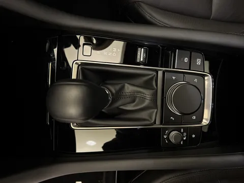 DL72FFD Mazda Mazda3 2.0 e-Skyactiv X MHEV [186] GT Sport 5dr Auto Thumbnail #17