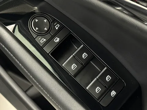 DL72FFD Mazda Mazda3 2.0 e-Skyactiv X MHEV [186] GT Sport 5dr Auto Thumbnail #20