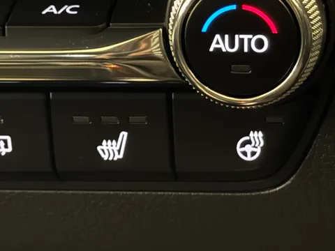 DL72FFD Mazda Mazda3 2.0 e-Skyactiv X MHEV [186] GT Sport 5dr Auto Thumbnail #32