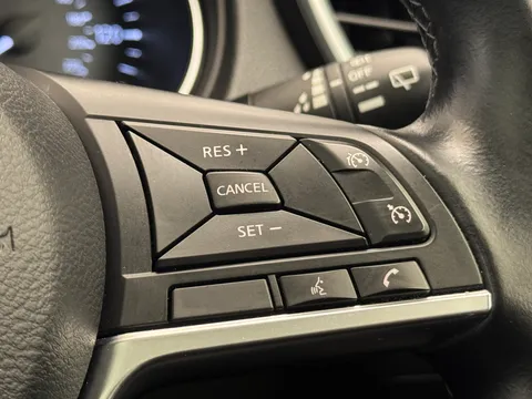 LM21ONP Nissan Qashqai 1.3 DiG-T 160 [157] N-Motion 5dr DCT Thumbnail #25