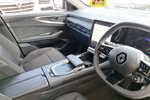 12 of 40 for Renault Austral E-Tech FHEV Techno Esprit Alpine 5dr Auto