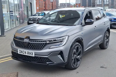 15 of 40 for Renault Austral E-Tech FHEV Techno Esprit Alpine 5dr Auto