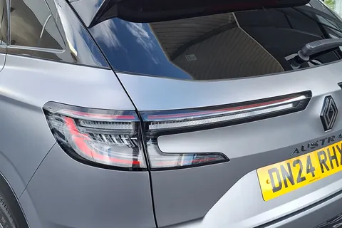 16 of 40 for Renault Austral E-Tech FHEV Techno Esprit Alpine 5dr Auto