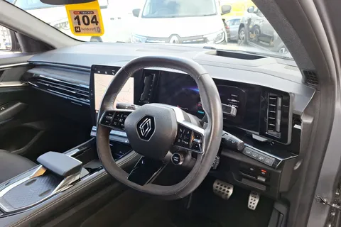 35 of 40 for Renault Austral E-Tech FHEV Techno Esprit Alpine 5dr Auto