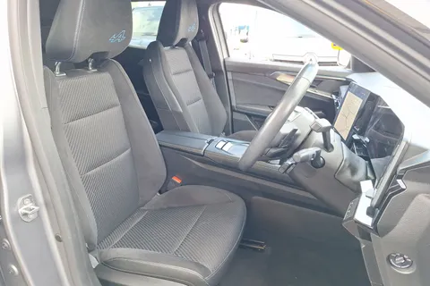 36 of 40 for Renault Austral E-Tech FHEV Techno Esprit Alpine 5dr Auto