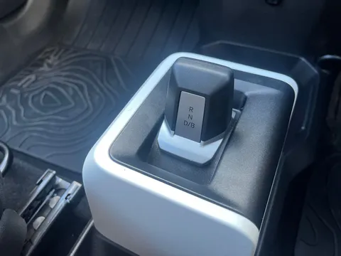 BP74HKO Dacia Spring 27kWh Extreme 65 48kW 5dr Auto Thumbnail #18