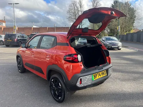 BP74HKO Dacia Spring 27kWh Extreme 65 48kW 5dr Auto Thumbnail #25