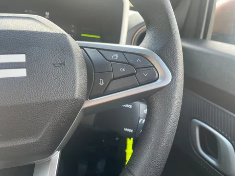 BP74HKO Dacia Spring 27kWh Extreme 65 48kW 5dr Auto Thumbnail #21