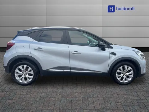 BT20YRJ Renault Captur 1.0 TCE 100 Iconic 5dr Thumbnail #7