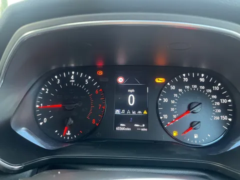 BT20YRJ Renault Captur 1.0 TCE 100 Iconic 5dr Thumbnail #6