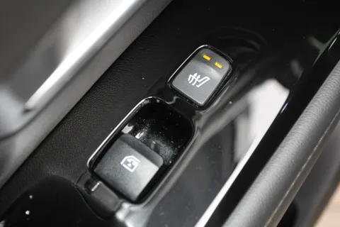 DA22BZG Hyundai Tucson 1.6 TGDi Hybrid 230 Ultimate 5dr 2WD Auto Thumbnail #14