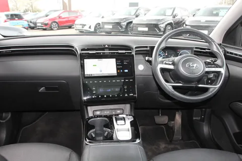 DA22BZG Hyundai Tucson 1.6 TGDi Hybrid 230 Ultimate 5dr 2WD Auto Thumbnail #15
