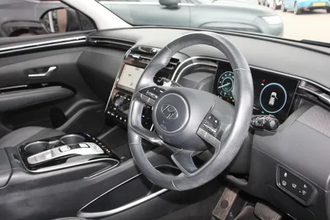 DA22BZG Hyundai Tucson 1.6 TGDi Hybrid 230 Ultimate 5dr 2WD Auto Thumbnail #22